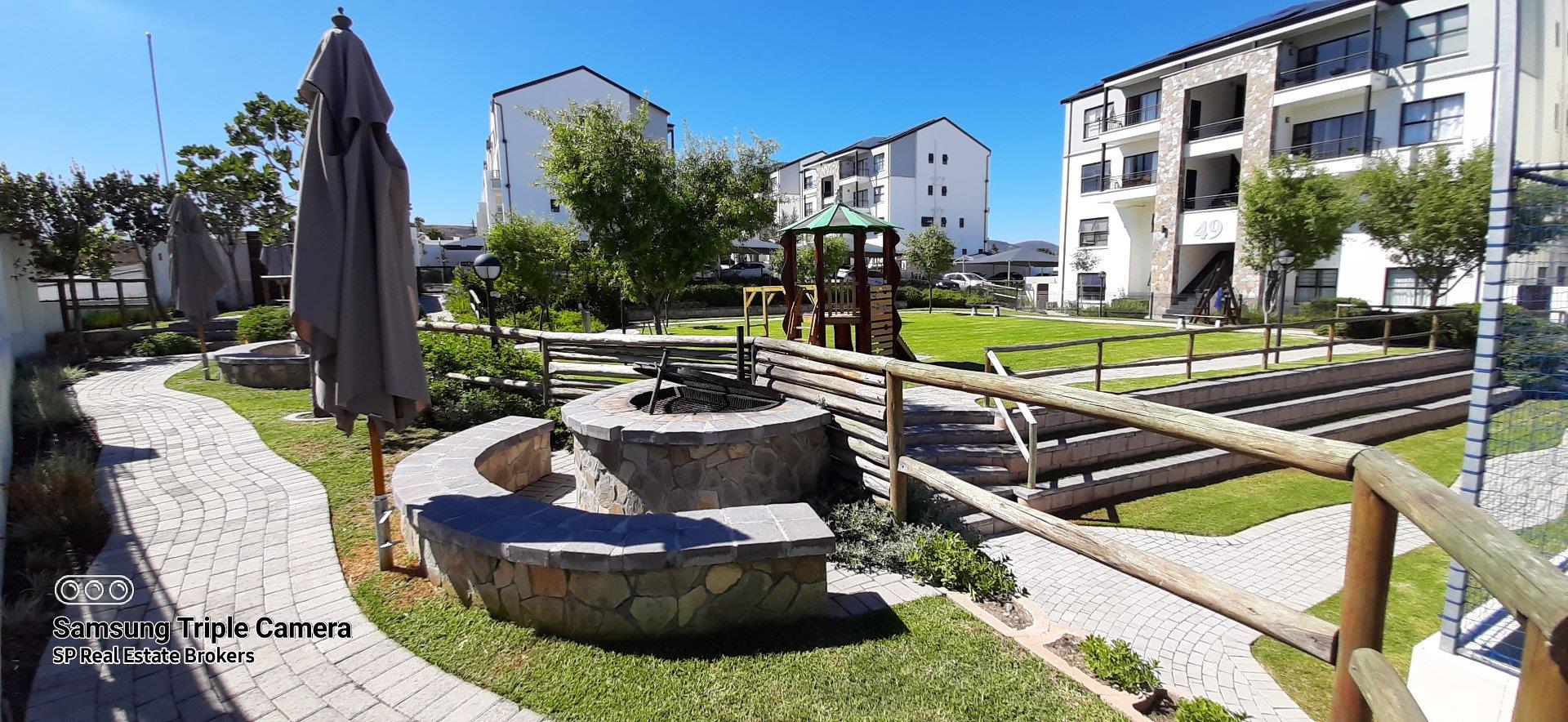 1 Bedroom Apartment for Sale - Western Cape